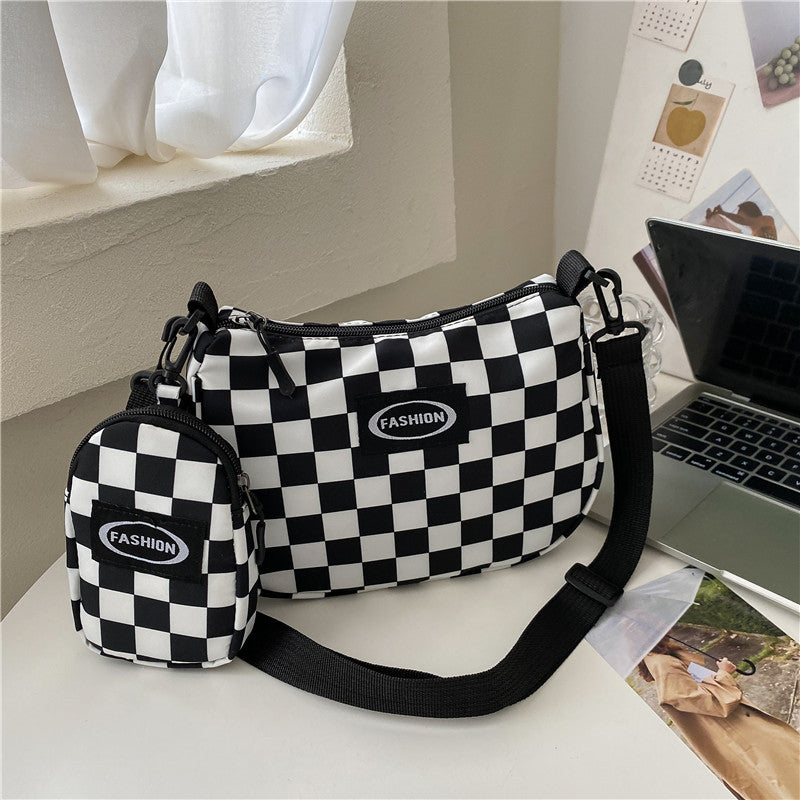 Texture Lattice Messenger Commuter Bag Female Summer New Korean Plaid Bag Simple Girl Single Shoulder Bag Small Bag
