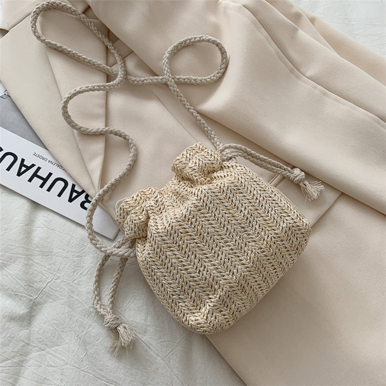 Woven Bag Women's Bag New Trendy Summer Straw Weave Cute Ins Bucket Bag Personality Girl One-Shoulder Messenger Bag